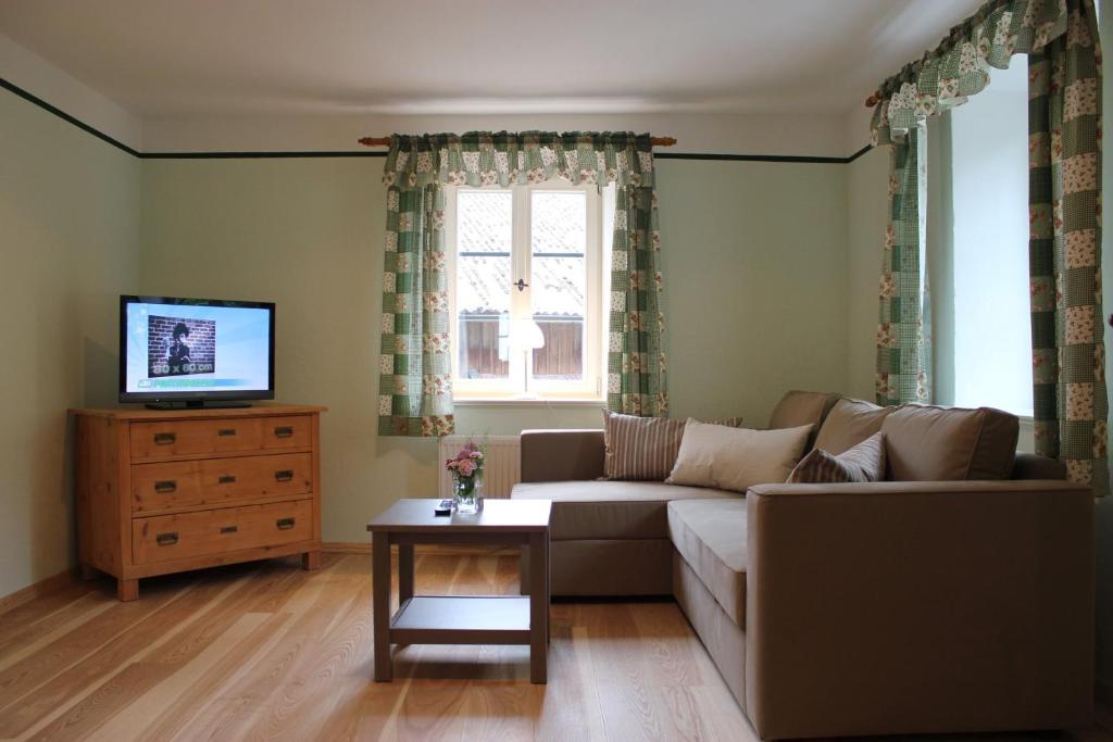 Schlossgaststatte Hohenberg Apartment Seeshaupt Bilik gambar