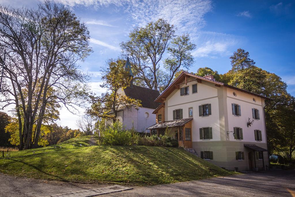Schlossgaststatte Hohenberg Apartment Seeshaupt Luaran gambar