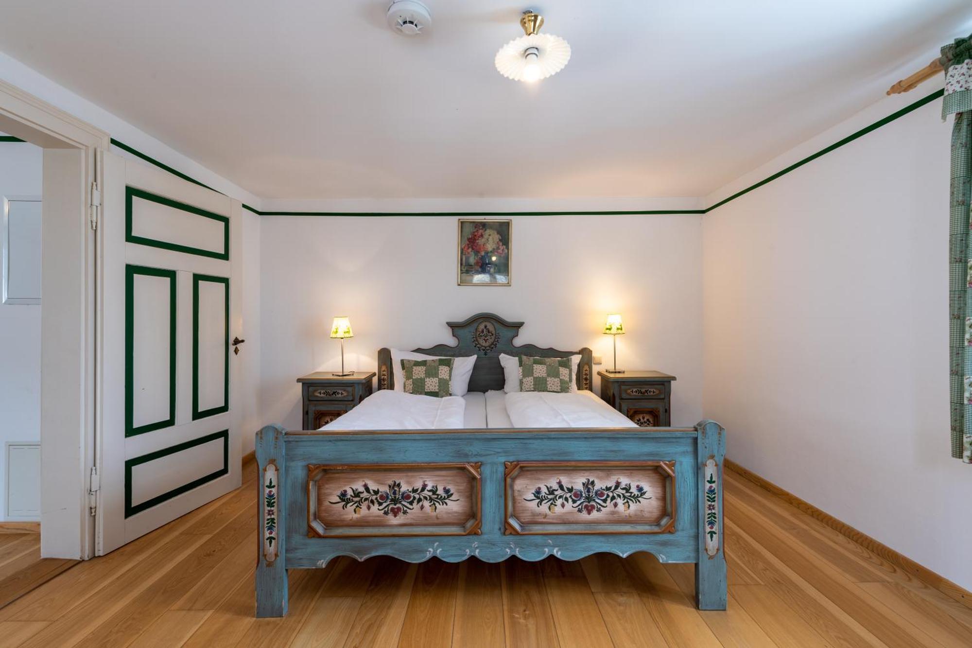 Schlossgaststatte Hohenberg Apartment Seeshaupt Luaran gambar