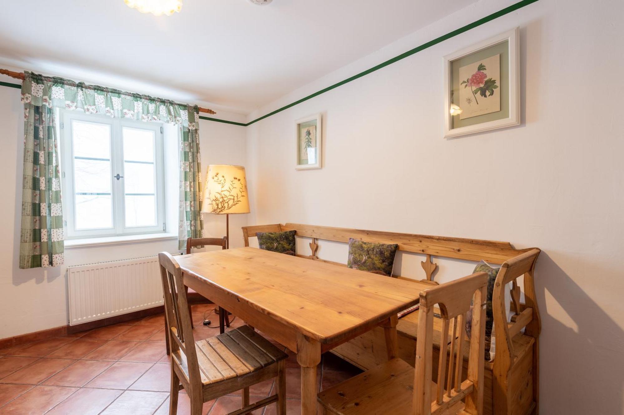 Schlossgaststatte Hohenberg Apartment Seeshaupt Luaran gambar