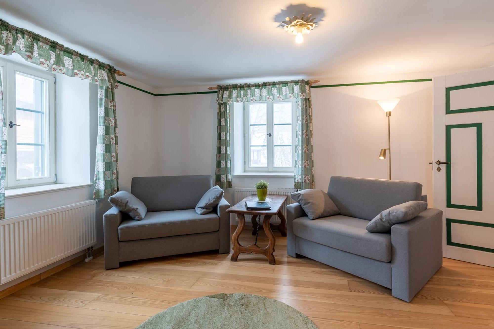 Schlossgaststatte Hohenberg Apartment Seeshaupt Luaran gambar
